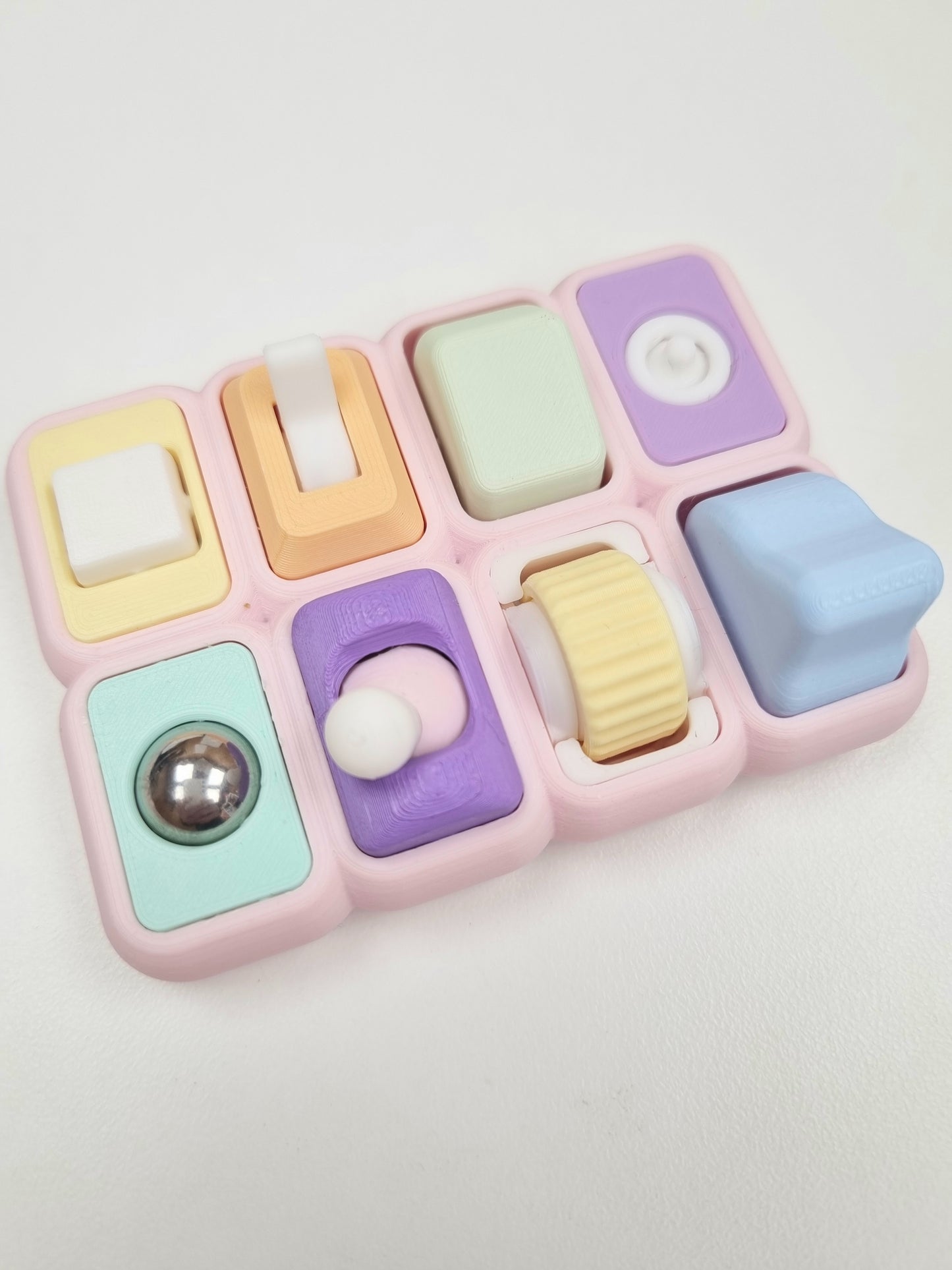 Octo-Mix - 8 fidgets in one!