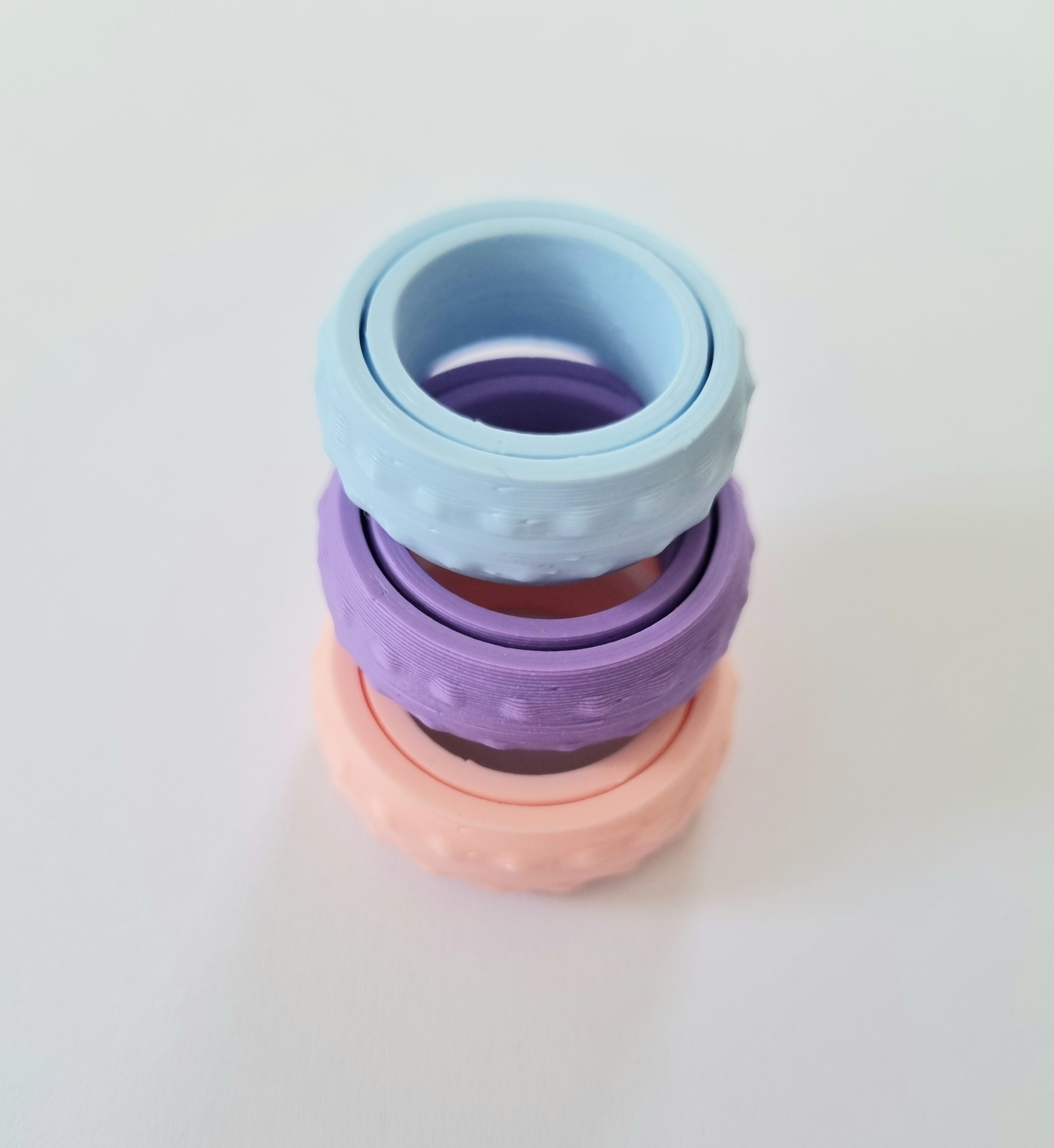 Leading designer of discreet fidgets for adults | Fidgets by Amelie ...